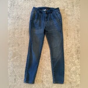 Women's Blue Ankle Jeans
